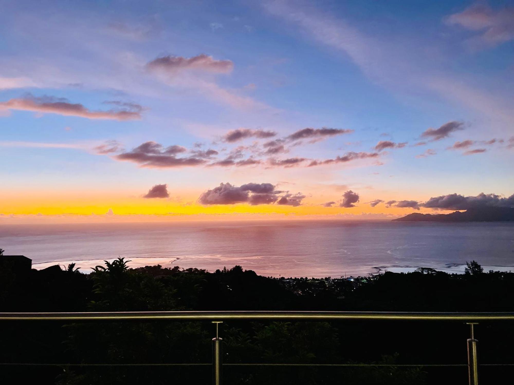 Tahiti Moeatama : Villa Nui Avec Piscine Privee Papeete  Esterno foto